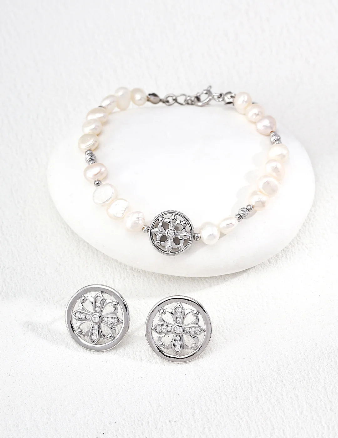 Bracelet Perles & Médaillon
