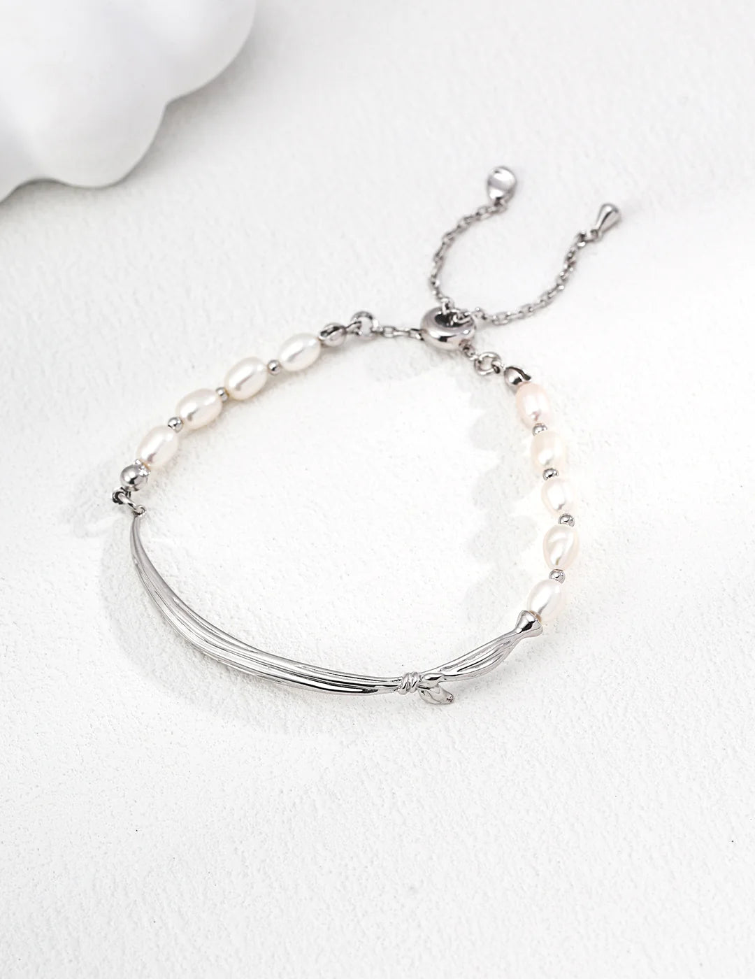Bracelet Ruban Noué & Perles