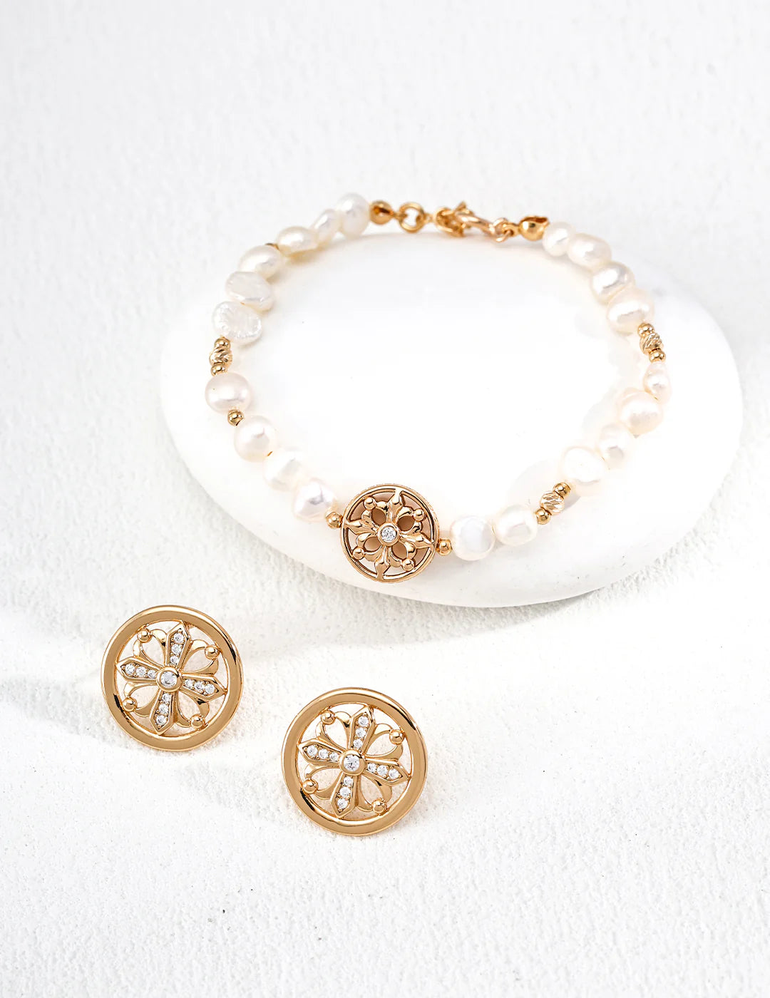 Bracelet Perles & Médaillon